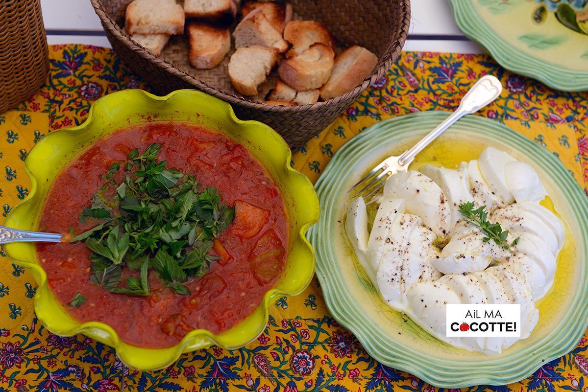 Crostini sauce tomate maison mozzarella Crostini sauce tomate maison mozzarella