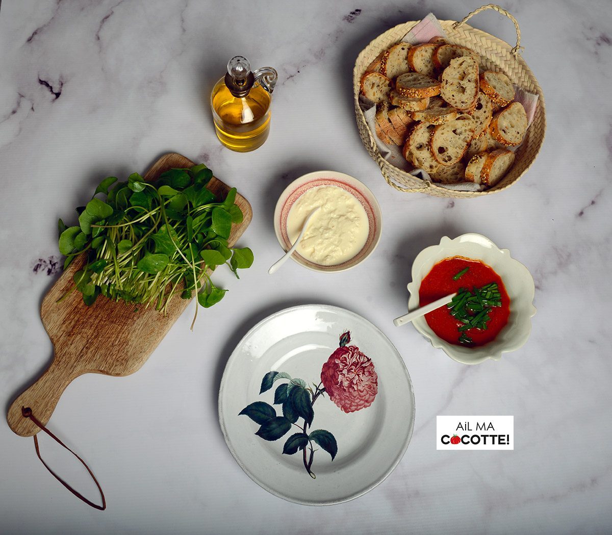 Crostinis mozzarella sauce tomate maison Crostinis mozzarella sauce tomate maison