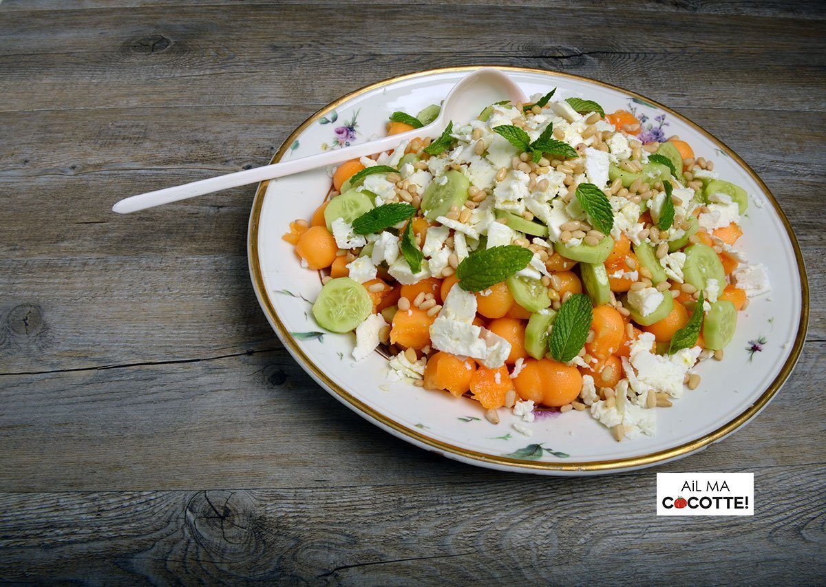 Salade-de-concombre-melon-et-feta Salade de melon, feta, concombre et menthe, ailmacocotte.com