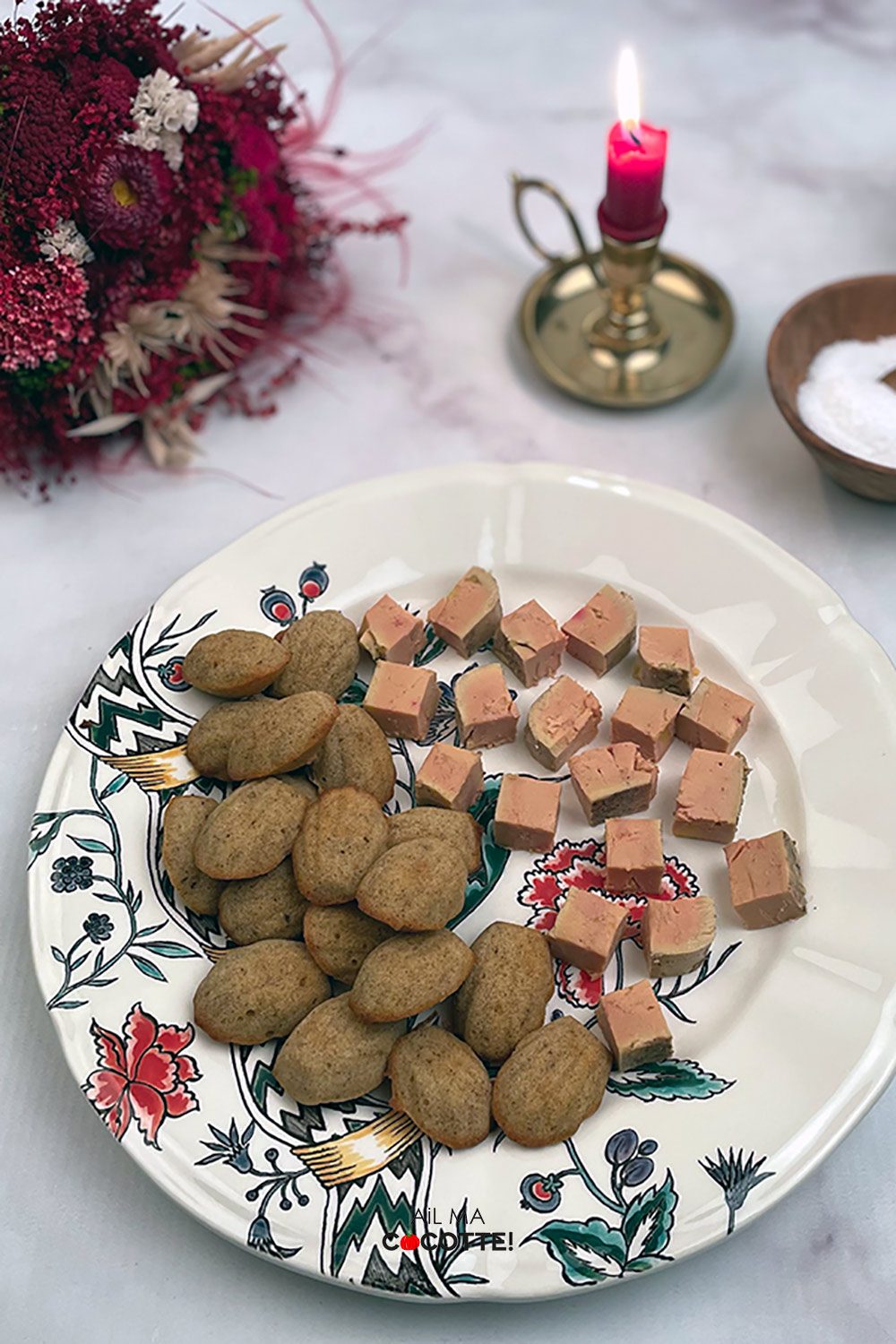 Mini madeleines au pain d'épices et au foie gras