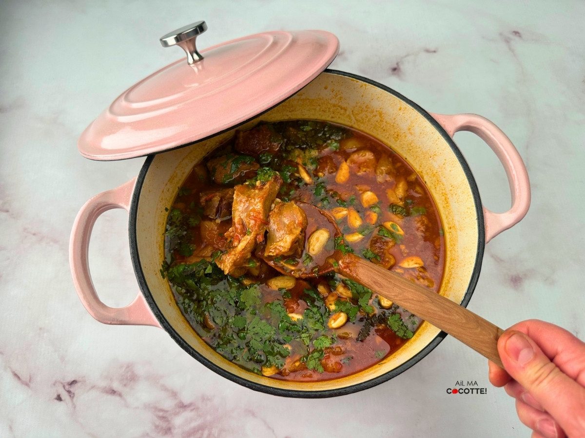 Tajine d'agneau aux abricots et aux citrons confits TAJINE D'AGNEAU AUX ABRICOTS ET AUX CITRONS CONFITS