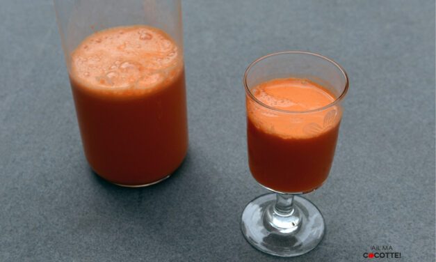 JUS DE POMMES, CAROTTES, ORANGES ET GINGEMBRE