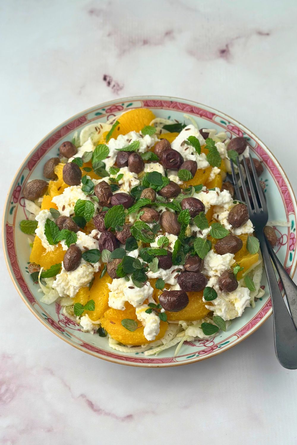 Salade de fenouil, oranges, mozza Pinterest Salade de fenouil, orange, mozzarella
