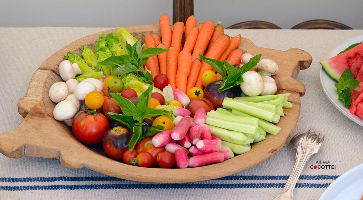 Dip à la betterave détail plateau de crudités